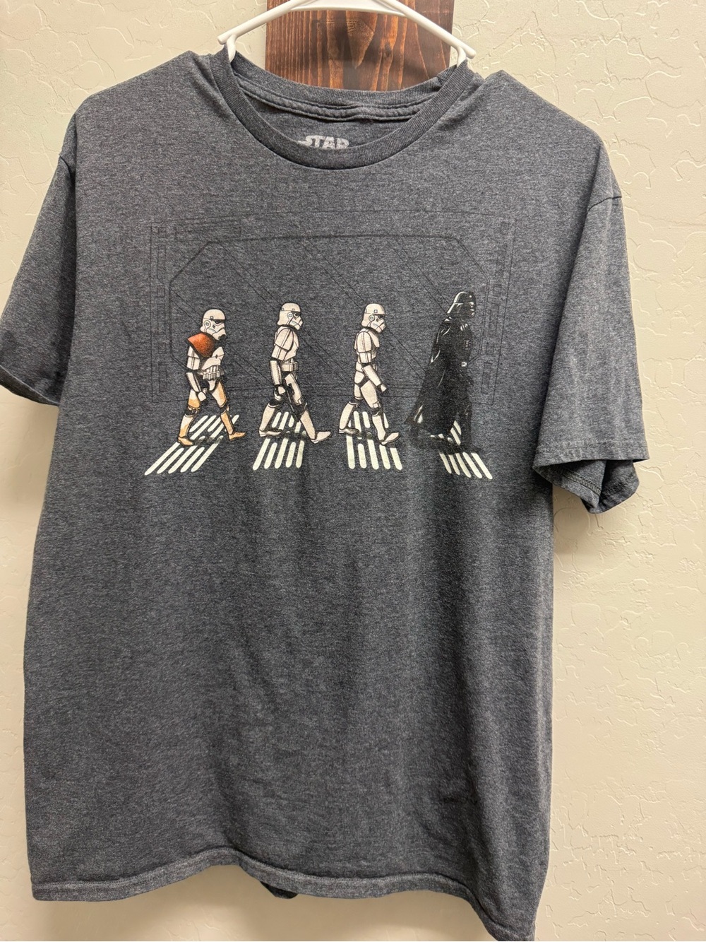 Star Wars Men’s Heather Dark Gray Graphic Tee with Stormtrooper Crossing